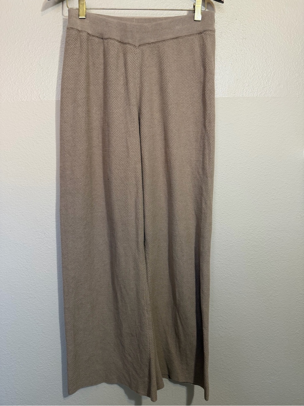 Women Knit Wide-Leg Pants in Taupe